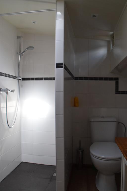 Boat-Apartment Rotterdam Fokkelina Ngoại thất bức ảnh