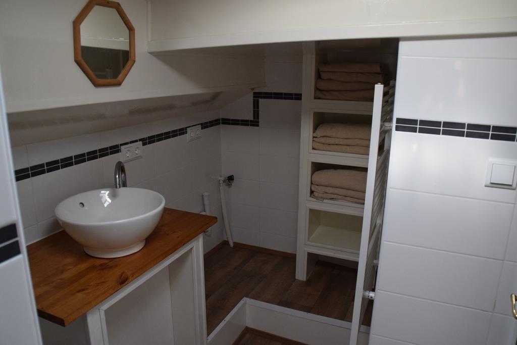Boat-Apartment Rotterdam Fokkelina Ngoại thất bức ảnh