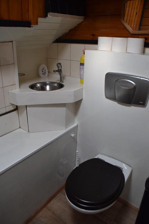 Boat-Apartment Rotterdam Fokkelina Ngoại thất bức ảnh
